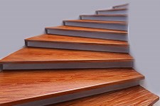 שיקולים בבחירת מדרגות עץ לבית